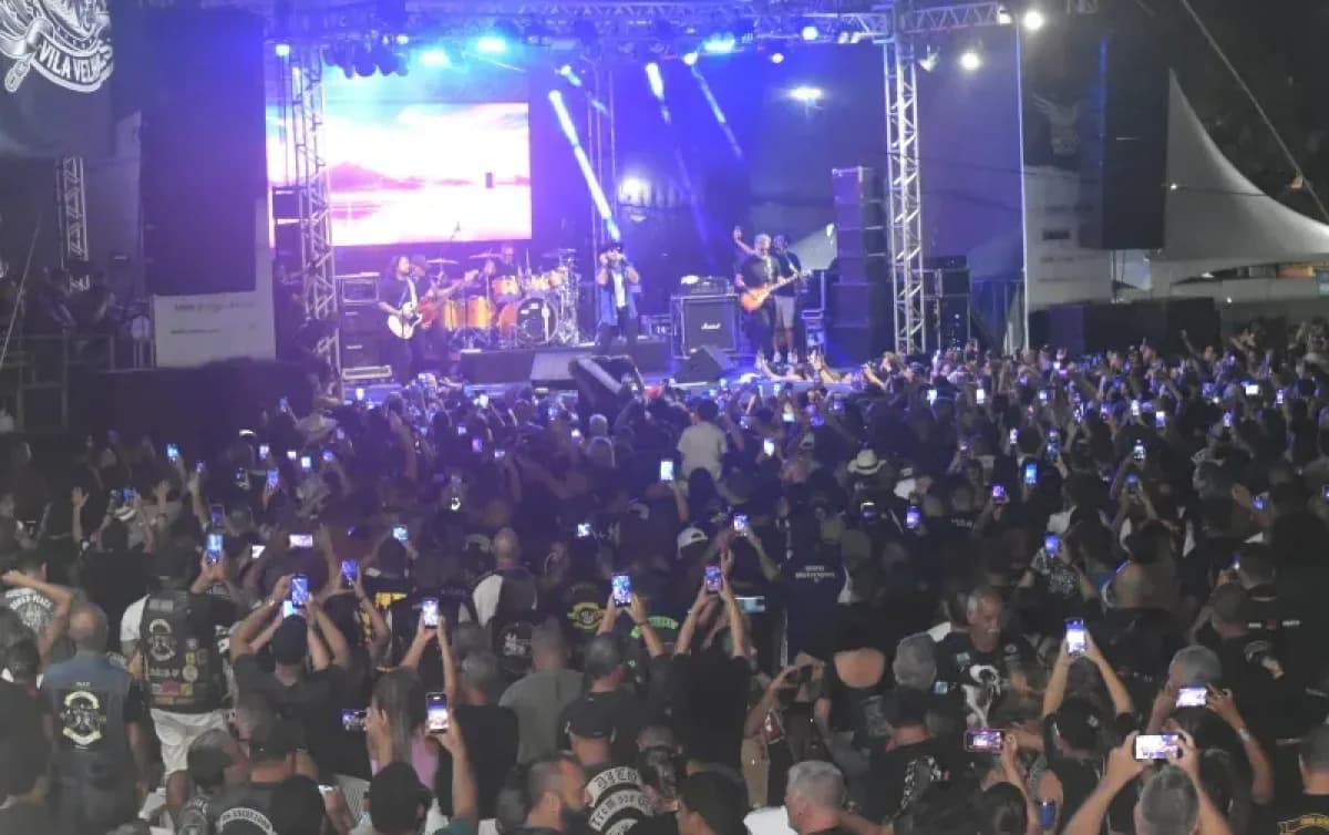 Prado Moto Rock reúne 20 mil motociclistas e se consolida como o 2º maior encontro do Brasil