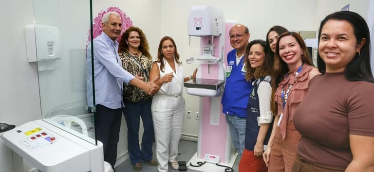 Visita à carreta de saúde da mulher em Teixeira de Freitas, em 16 de outubro de 2026.