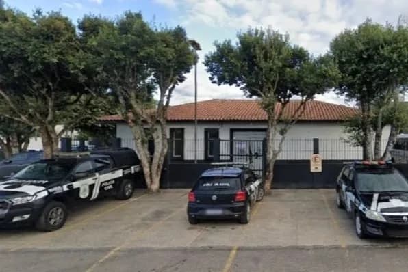 Homem é preso após denúncia de registro íntimo de adolescente