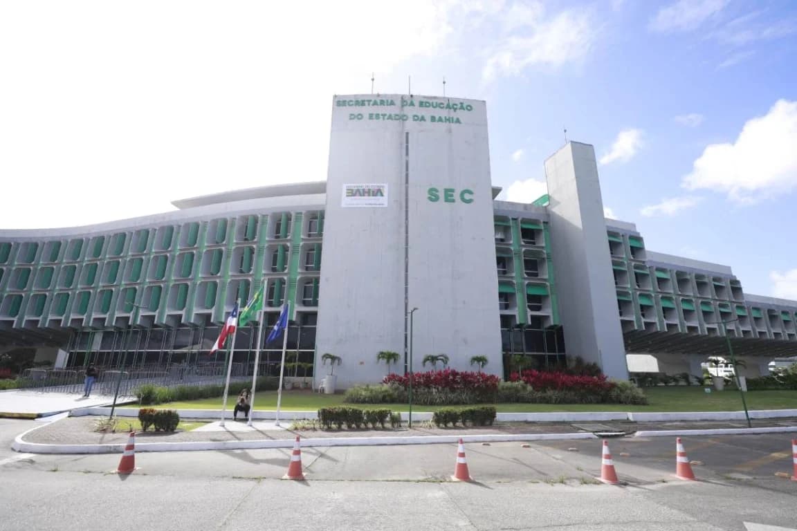 Educação da Bahia chama primeiros técnicos selecionados por contrato temporário