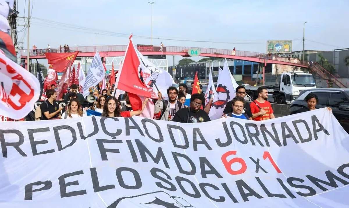 Propostas sobre jornada de trabalho e segurança chegam à CCJ do Senado