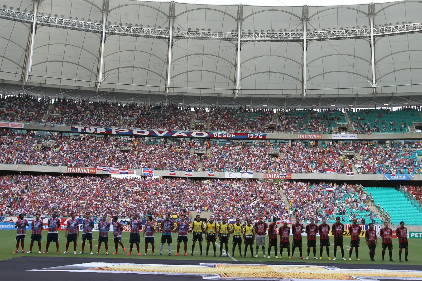 Ba-Vi na inauguração da Arena Fonte Nova, em 7 de abril de 2013. Foto de arquivo; não registra partida de 2027.