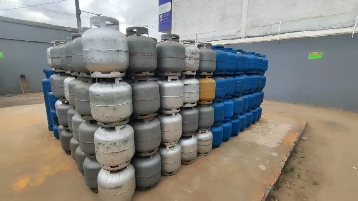 Revendas de Feira relatam reajuste do botijão após alta na distribuição