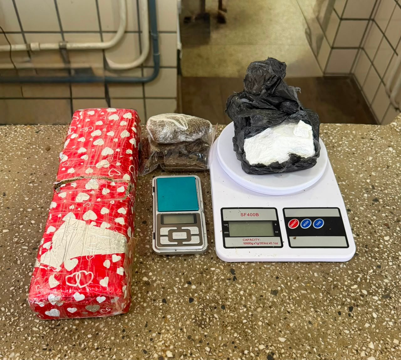 PM recolhe drogas em sacola deixada no Kaikan Sul